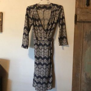 White/blue wrap dress